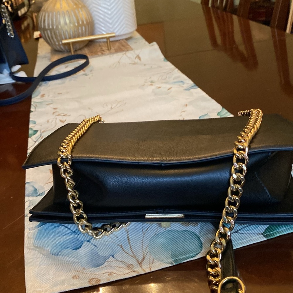 INC BLACK CROSSBODY - Picture 3 of 6